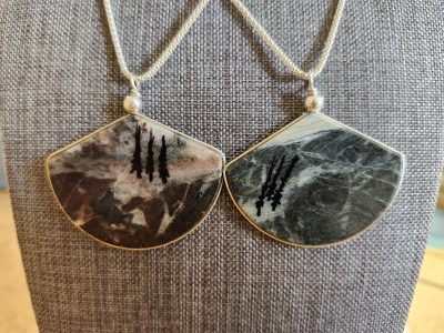 A Slice of the North, Necklace - Northern Ulu