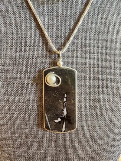 A Slice of the North, Necklace - North Star Oblong