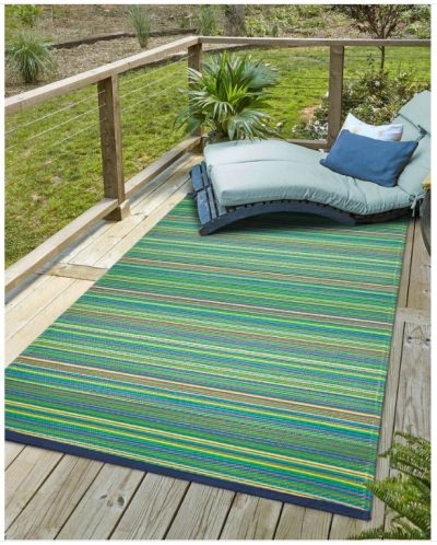 5 x 8' Plastic indoor/outdoor mat - Drizzle, Multi Green