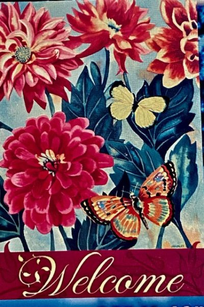 Standard Flag - Dahlias
