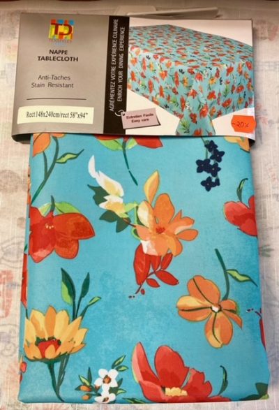 Table cloth - 94" x 58" (Seats 6-8)