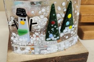 Fused glass suncatcher-Winter tea light shade