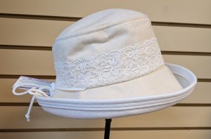 Natural with lace band